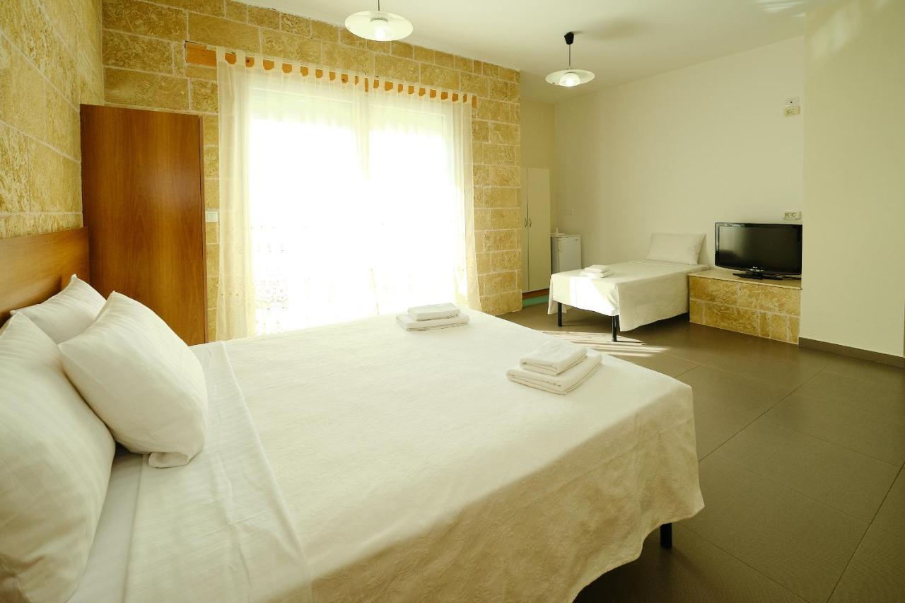 Camere A Sud Алисте Екстериор снимка