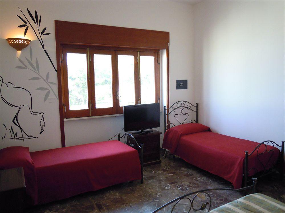 Camere A Sud Алисте Екстериор снимка